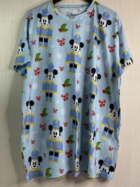 Disney Cakeworthy Holiday Christmas Mickey Nutcracker XL AOP T- Shirt NWT